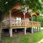 Camping Mobil-home 6 Pers Avec Terrasse à - Api-1-52-325 *